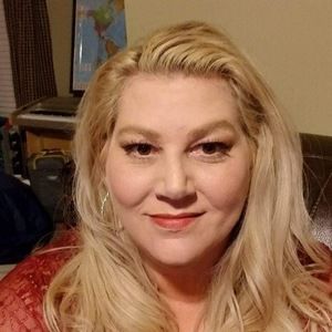 Meet your Posher, Marsha